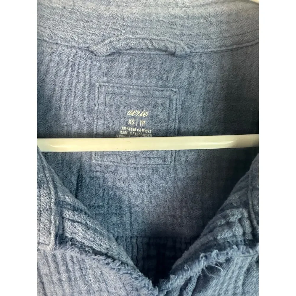 Aerie Women's gauzy Blue coverup shirt oversized fit lightweight raw hem XS - Picture 2 of 7